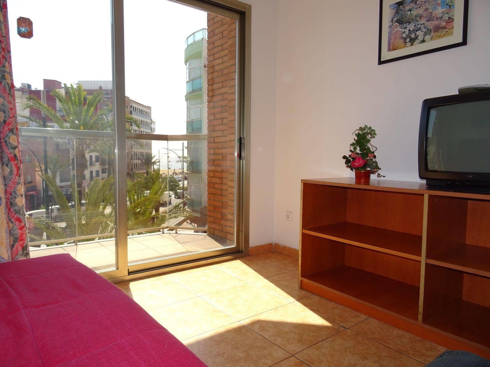 Blanco Y Negro Appartement Lloret de Mar
